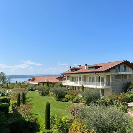 דירות סירמיונה Casa Della Regina מראה חיצוני תמונה